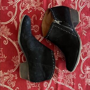 Lucky Brand Black Studded Ankle Boots with side zipper